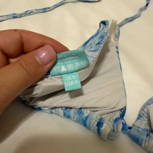 Melissa Odabash Cancun Waterfall Halterneck Bikini Set – Blue Tropical, - Picture 6 of 7